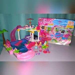 Mega Blocks Barbie Pool Party